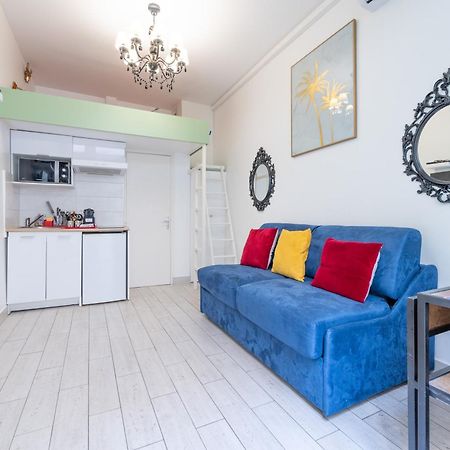 Little Boudoir Of Paris Champs-Elysees Bagian luar foto